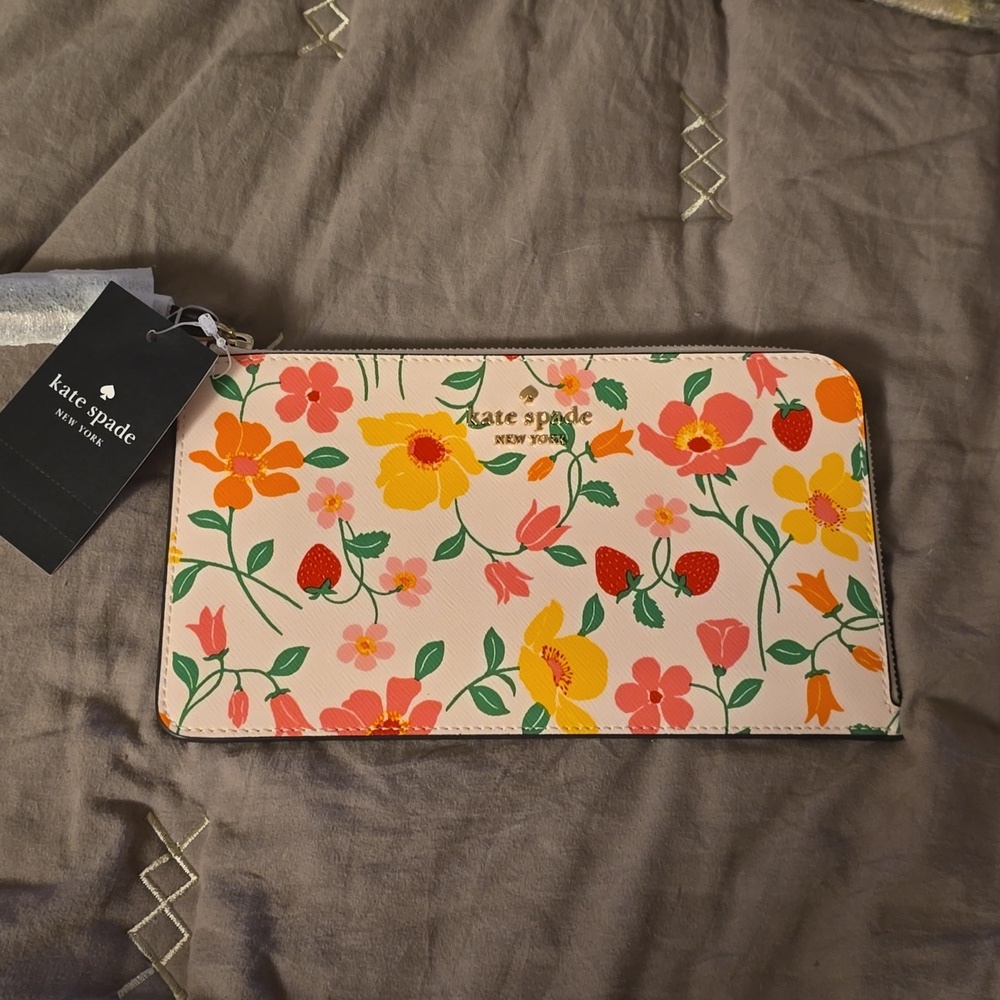 Kate Spade strawberry garden wristlet